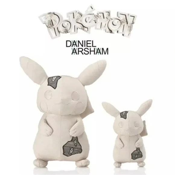 Daniel Arsham x Pokémon Pikachu Small Plush スモール Daniel Arsham